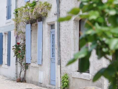 ravalement de facade, enduit traditionnel à la chaux, Beaugency, 45, loiret