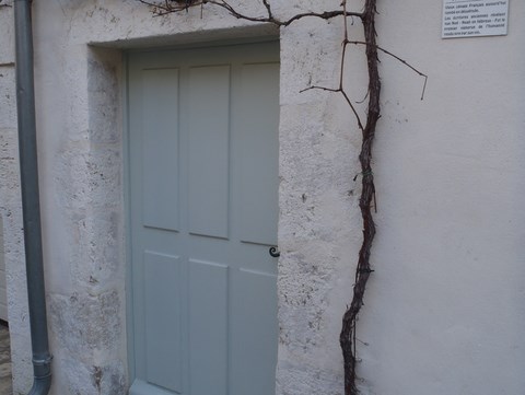 Réparation, création, entourage de porte en pierre (Beaugency)